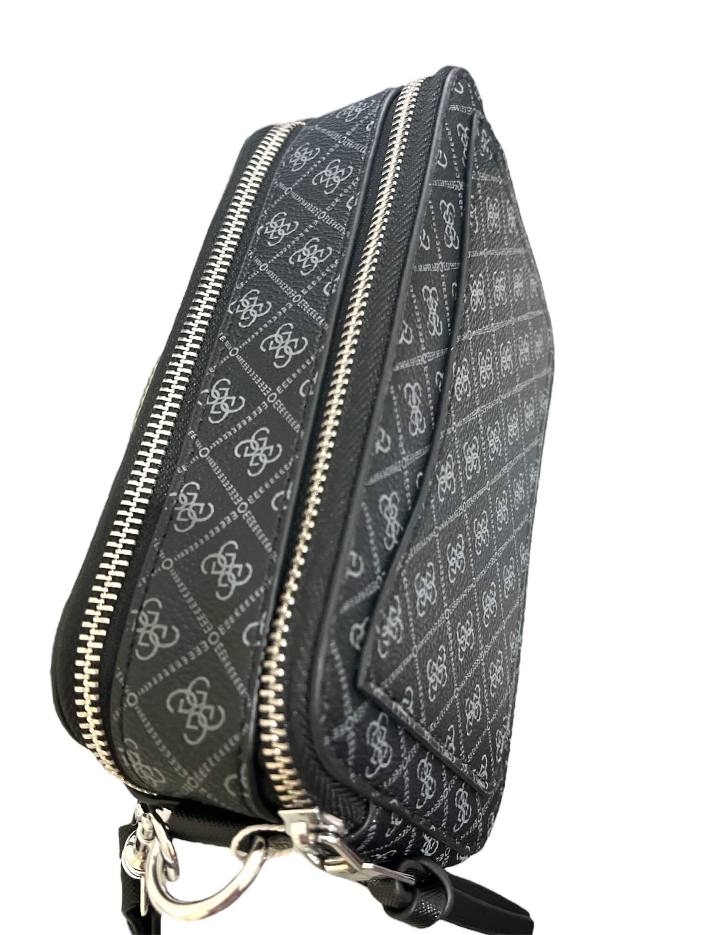 ΤΣΑΝΤΑΚΙ GUESS ΜΑΥΡΟ