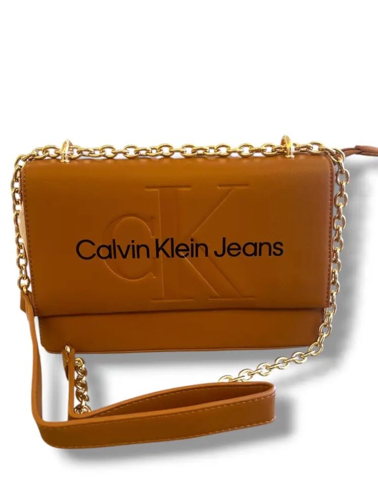 CALVIN KLEIN ΤΣΑΝΤΑ ΚΑΦΕ