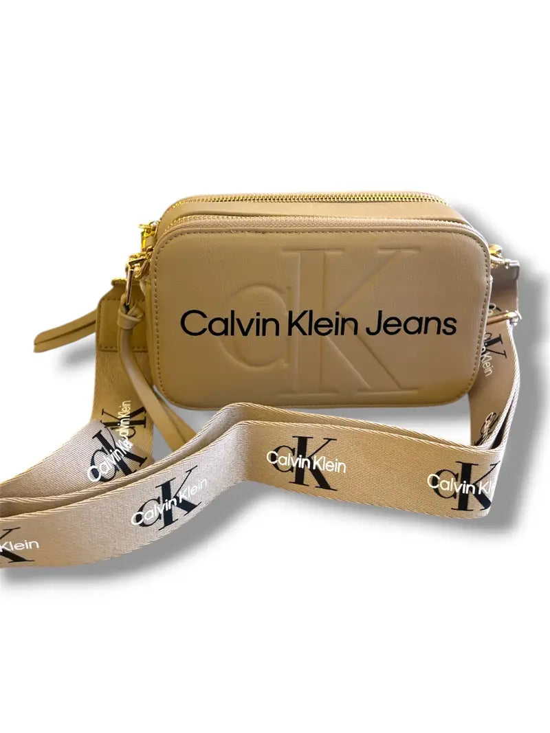 CALVIN KLEIN ΤΣΑΝΤΑΚΙ ΜΠΕΖ