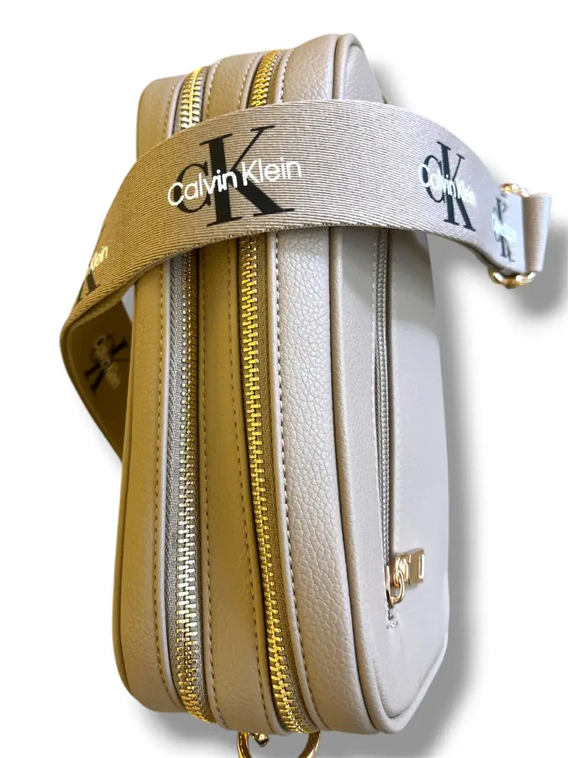 CALVIN KLEIN ΤΣΑΝΤΑΚΙ ΜΠΕΖ