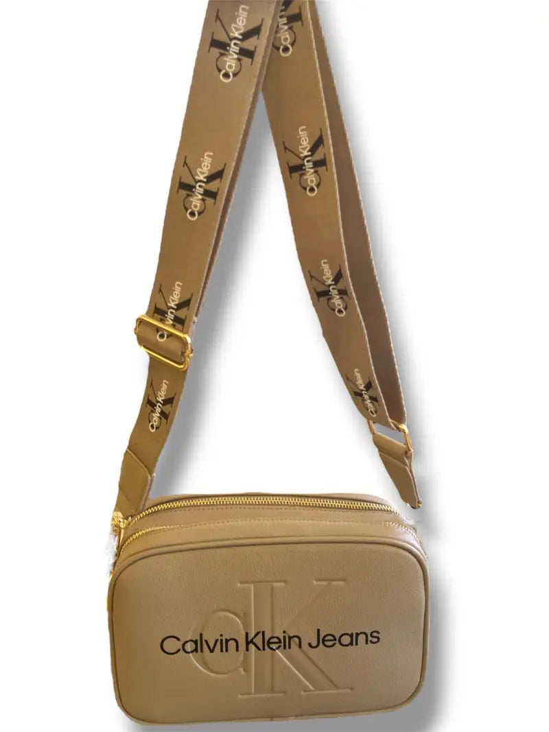 CALVIN KLEIN ΤΣΑΝΤΑΚΙ ΜΠΕΖ